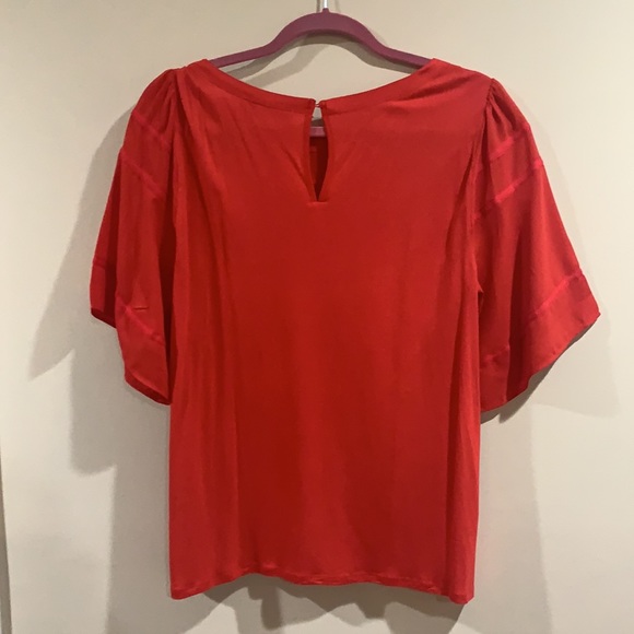 Gently worn Loft top - Picture 3 of 3